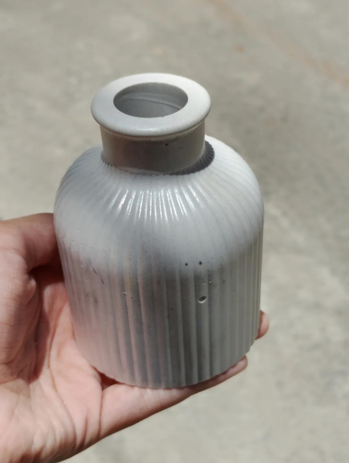 Ribber vase x1 — 2